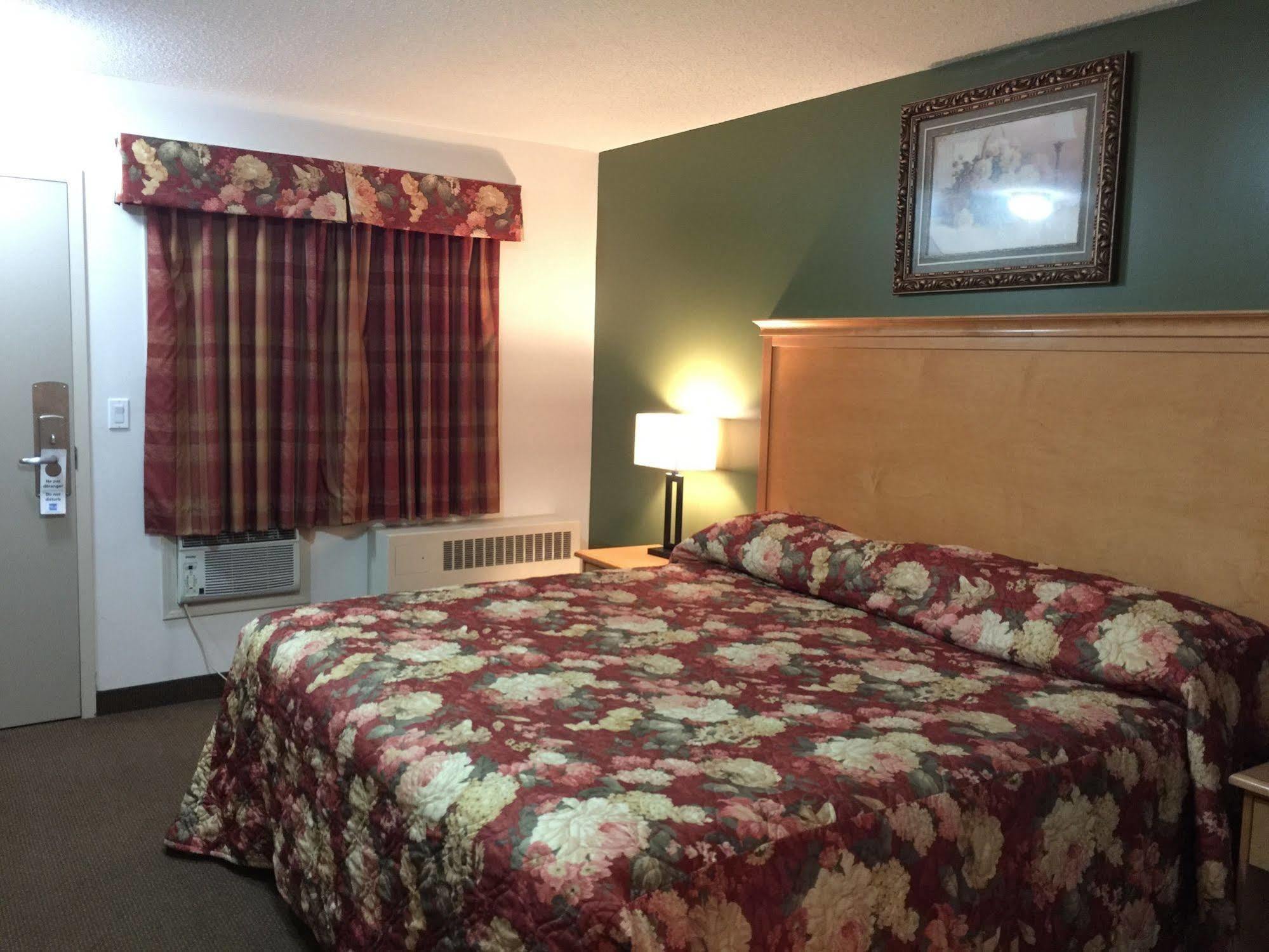 Chateau Motel Edmonton Zewnętrze zdjęcie